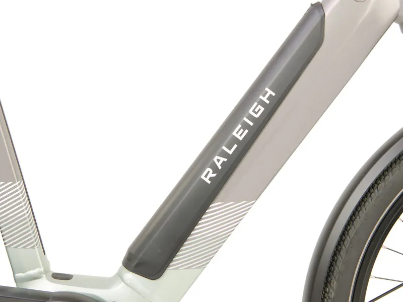 Raleigh Centros Low Step Hub Silver 50cm-4