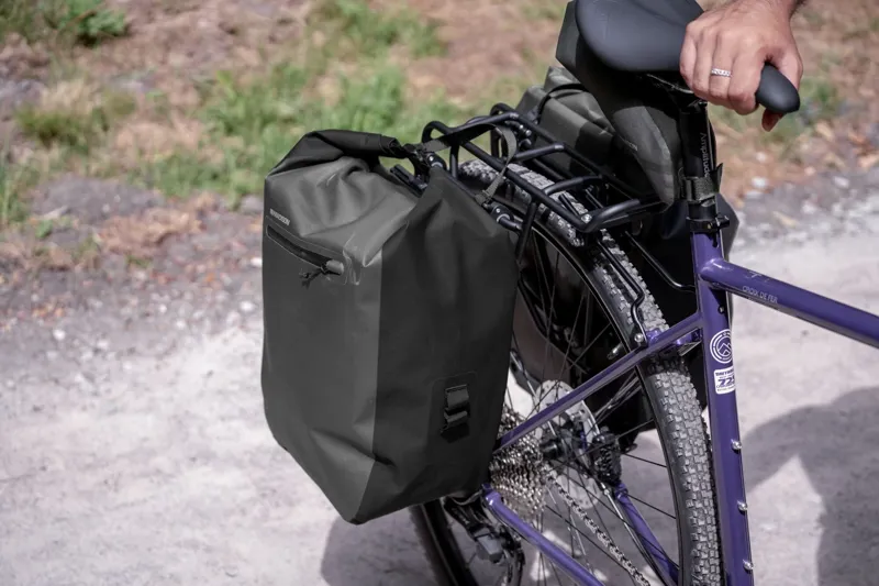 Roam Waterproof 30L Pannier Bag - black 